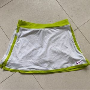 White and green Nike tennis skirt